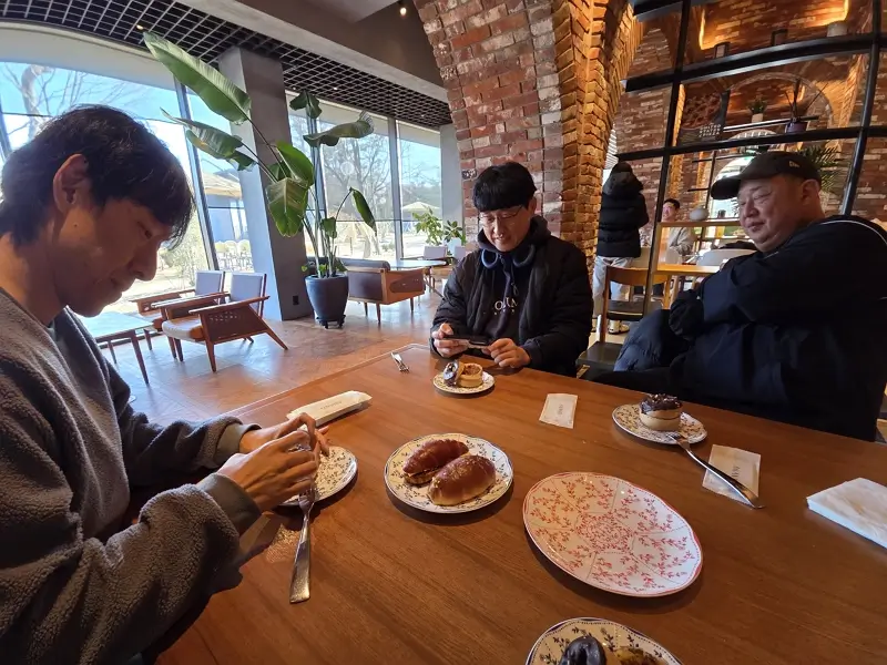 살롱드이터널저니